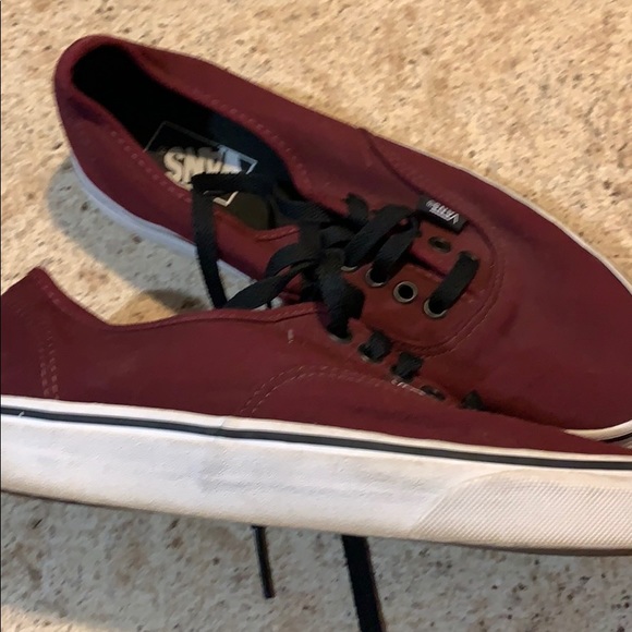 Vans - Picture 1 of 1